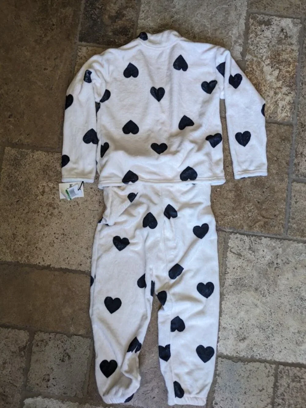 Brand new 2PC Kensie Girl Plush Hearts Pajamas Set Size 12